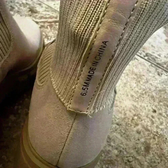 Women's Liberti Lug Sole Boots size 6.5 - Picture 4 of 5